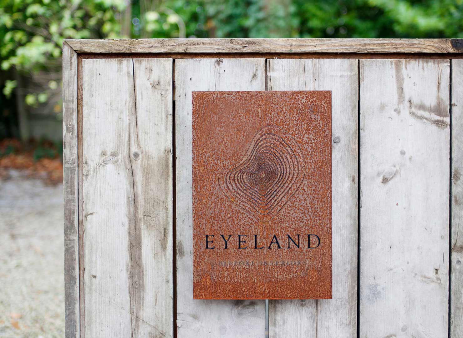 Case: Eyeland Studio - Bespoke interior